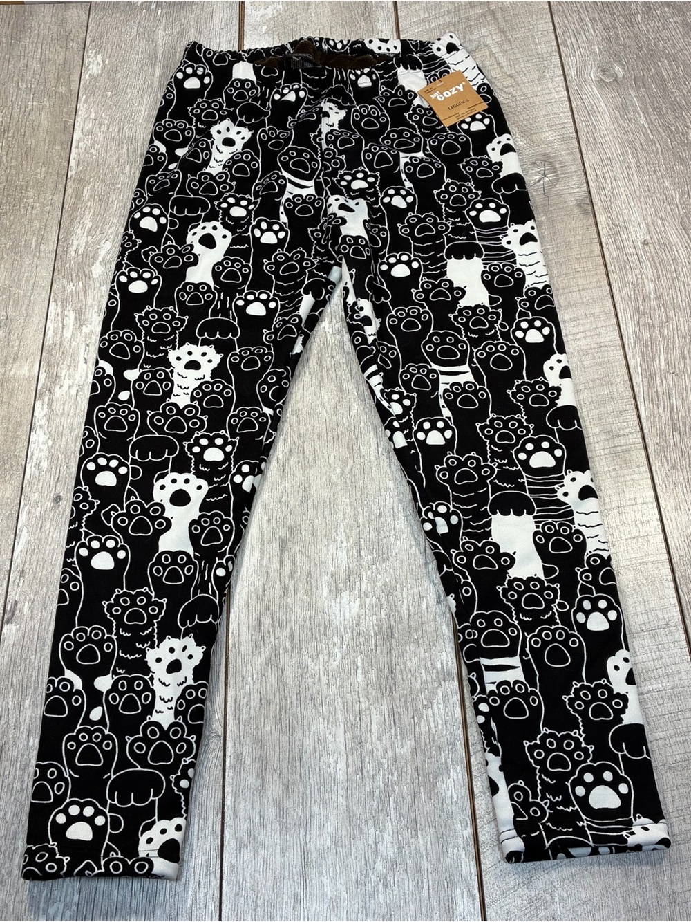 Just Cozy fleece lined cat paw print women’s leggings size xl new with tags